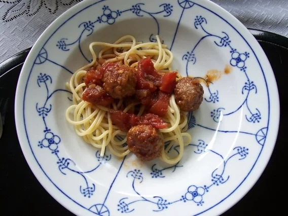 Rezept: Meatballs mit Spaghetti Bild Nr. 3 Meatballs mit Spaghetti - Rezept - Bild Nr. 3