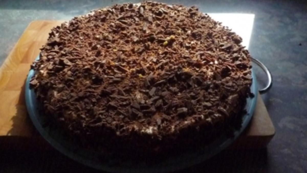 Mandelbaiser-Torte - Rezept