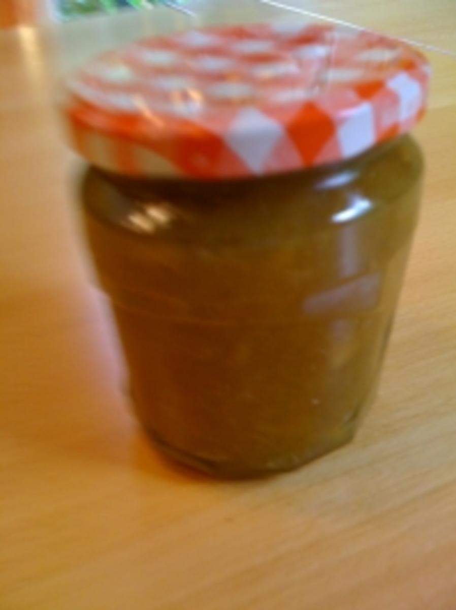 Rhabarber-Walnuss- Marmelade - Rezept