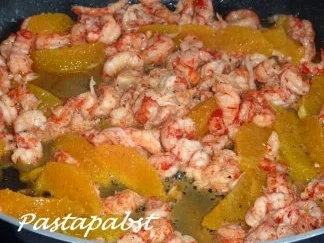 Spaghetti mit Krebsfleisch an Orangen-Rosmarin-Butter - Rezept - Bild Nr. 3