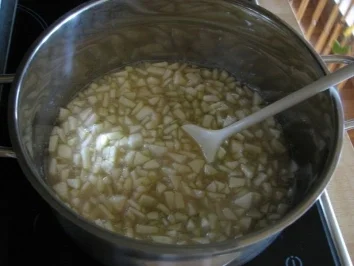 Birnenkonfitüre mit Zimt und Birnengeist - Rezept