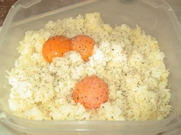 Rezept: Hackplätzchen im Kartoffelteig Bild Nr. 5 Hackplätzchen im Kartoffelteig - Rezept - Bild Nr. 5