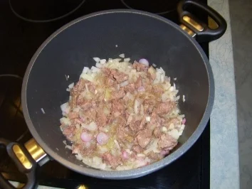 Tomatensoße mit Rind im eigenen Saft und Radieschen - Rezept - Bild Nr. 4