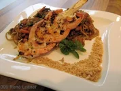 Garnelen an pikaten "Fischnudeln" - Rezept