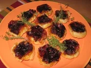 Rezept: Knusprige Zwiebel-Happen Knusprige Zwiebel-Happen - Rezept