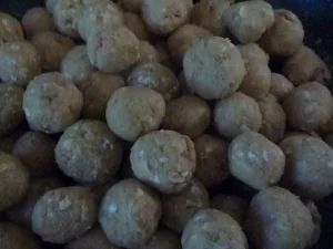 Rezept: Butterklößchen Butterklößchen - Rezept