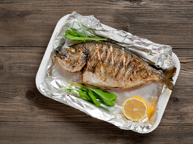 Dorade in Folie vom Grill - einfach - 89 kcal/100g