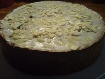 Rezept: Möhrentorte Möhrentorte - Rezept