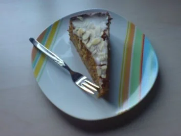 Rezept: Möhrentorte Bild Nr. 2 Möhrentorte - Rezept - Bild Nr. 2