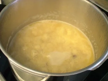 Eierflockensuppe - von meiner Schwester gemaust - Rezept - Bild Nr. 3