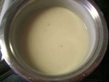 Béchamelsauce-Käsesauce.... - Rezept