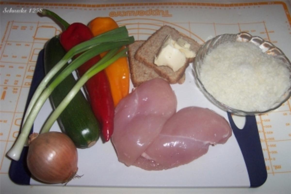 Hähnchenbrust mit Parmesankruste, Pfannengemüse und Reis - Rezept - Bild Nr. 2