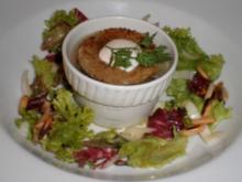 Tafelspitzsülze mit Himbeervinaigrette an mariniertem Salat - Rezept