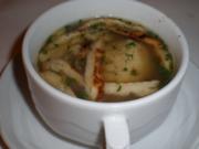 Hochzeitssuppe mit Grießnockerln - Rezept