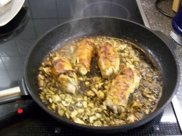 Französische Putenröllchen mit Pilzen - Rezept - Bild Nr. 7