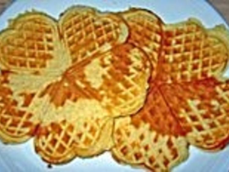 Waffeln Waffeleisen knusprig - Rezept mit Bild - kochbar.de