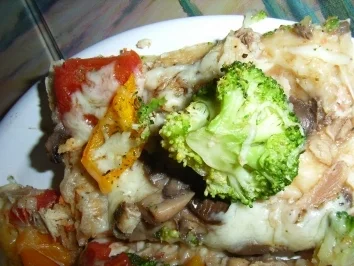 Rezept: Pizza "Mach-mal-Zwei" Bild Nr. 4 Pizza "Mach-mal-Zwei" - Rezept - Bild Nr. 4