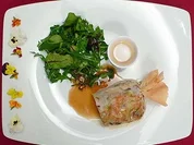 Kräutersalat an Lammbonbon - Rezept