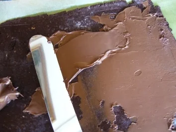 Rezept: Gebäck: Schokoladenschnecken mit Haselnüssen Bild Nr. 5 Gebäck: Schokoladenschnecken mit Haselnüssen - Rezept - Bild Nr. 5