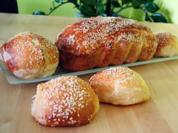 Buttermilch-Vollkornbrot oder Weckerln - Rezept