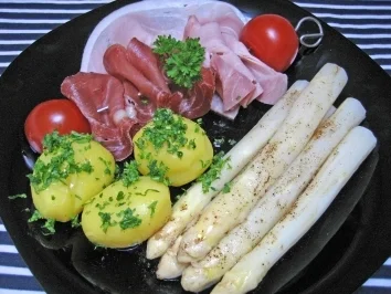 Rezept: Petersilienkartoffeln Bild Nr. 4 Petersilienkartoffeln - Rezept - Bild Nr. 4