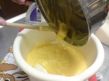 Rezept: Schmandtorte mit Mandarinen Bild Nr. 7 Schmandtorte mit Mandarinen - Rezept - Bild Nr. 7