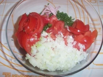 Tomatensalat "Spezial“ - Rezept - Bild Nr. 5