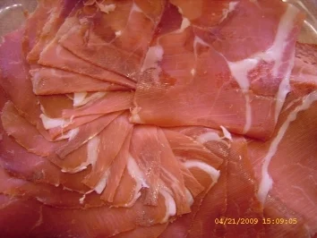 Spargel an Salzkartöffelchen und Serrano mit Sauce Hollandaise - Rezept - Bild Nr. 8