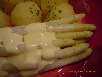 Spargel an Salzkartöffelchen und Serrano mit Sauce Hollandaise - Rezept - Bild Nr. 9