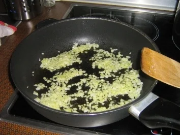 Spargel-Spinat-Gratin mit Kratzede, Schinken und Sauce Hollandaise - Rezept - Bild Nr. 3