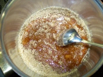 Heidelbeercreme mit Sonnenblumenkrokant - Rezept - Bild Nr. 4