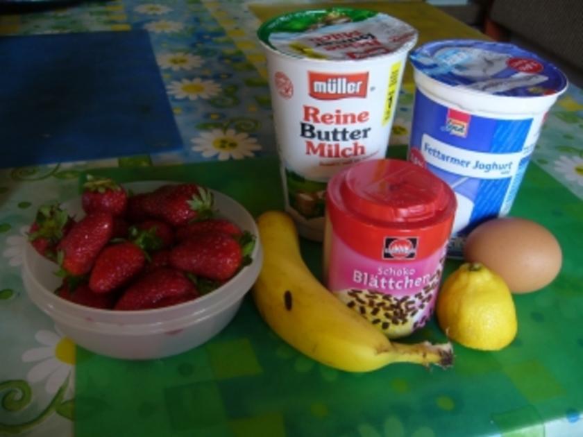 Getränk: Erdbeer-Banane-Buttermilch-Joghurt-Shake - Rezept - kochbar.de