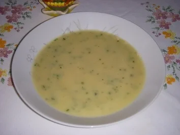KNOBLAUCHSUPPE - Rezept