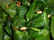 Spinatsalat mit Orangendressing - Rezept