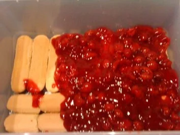 Rezept: Tiramisu nach schwarzwälder Art Bild Nr. 3 Tiramisu nach schwarzwälder Art - Rezept - Bild Nr. 3