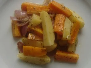 Rezept: Schmorgemüse mit Bier-Senf-Sauce Schmorgemüse mit Bier-Senf-Sauce - Rezept