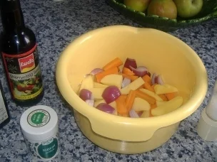 Rezept: Schmorgemüse mit Bier-Senf-Sauce Schmorgemüse mit Bier-Senf-Sauce - Rezept