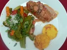 Rezept: Involtini mit Polentatalern und Frühlingsgemüsen Involtini mit Polentatalern und Frühlingsgemüsen - Rezept