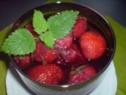 Erdbeeren in Rotwein - Rezept