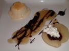 Birne "Adeline de Monaco" an Eierlikörparfait und Schokosoße - Rezept