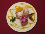 Nonnenfürzle mit glasierten Feigen, Rhabarberkompott und Mango-Ragout - Rezept