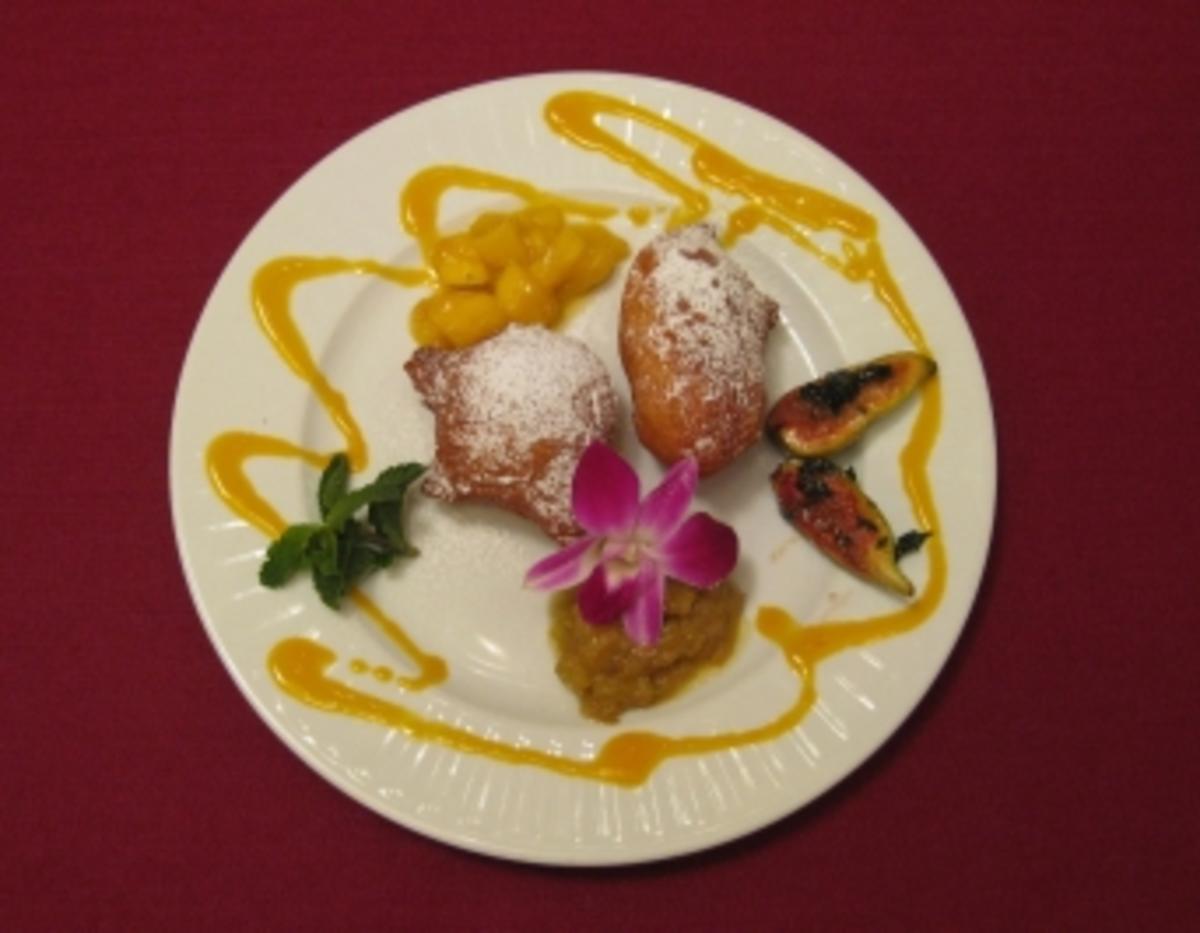 Nonnenfürzle mit glasierten Feigen, Rhabarberkompott und Mango-Ragout -
Rezept Eingereicht von Das perfekte Dinner