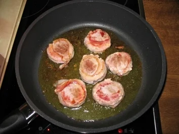 Rezept: Schweinemedallions im Speckmantel Bild Nr. 4 Schweinemedallions im Speckmantel - Rezept - Bild Nr. 4