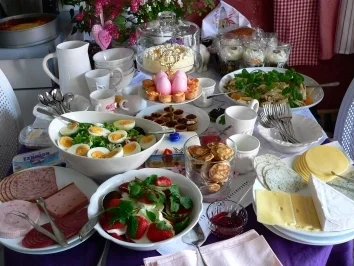 Erdbeerensalat mit Mozzarela - Rezept