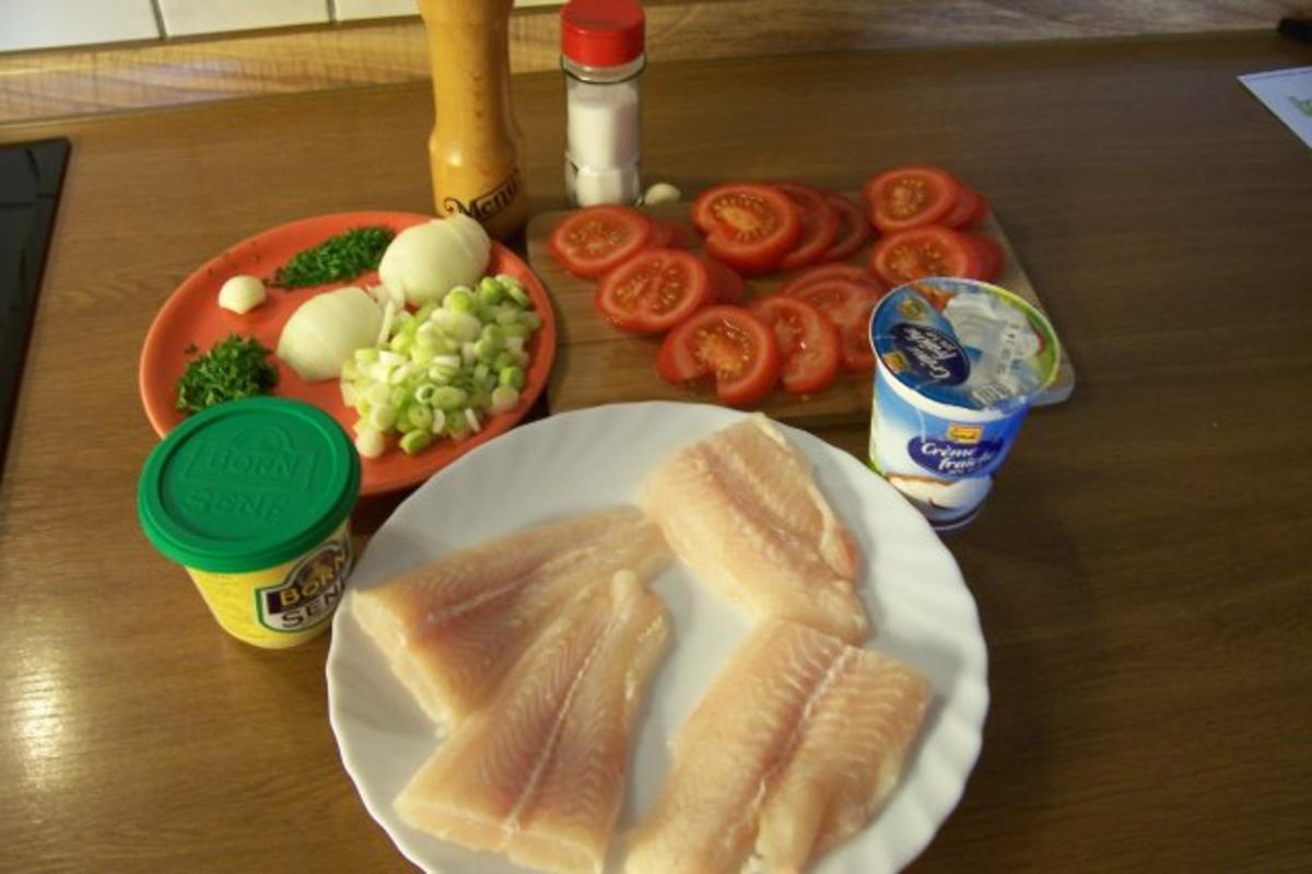 Fischfilet auf Tomaten-Lauch - Rezept
