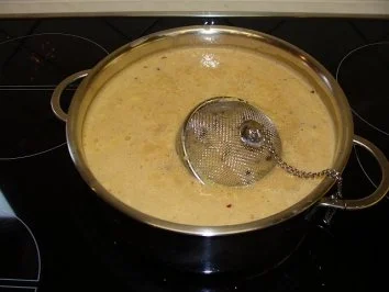 Rezept: Mulligatawny-Suppe Bild Nr. 3 Mulligatawny-Suppe - Rezept - Bild Nr. 3