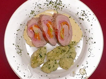 Schweinefilet Appenzeller Art auf Mascarponesoße mit Petersiliengnocchi - Rezept