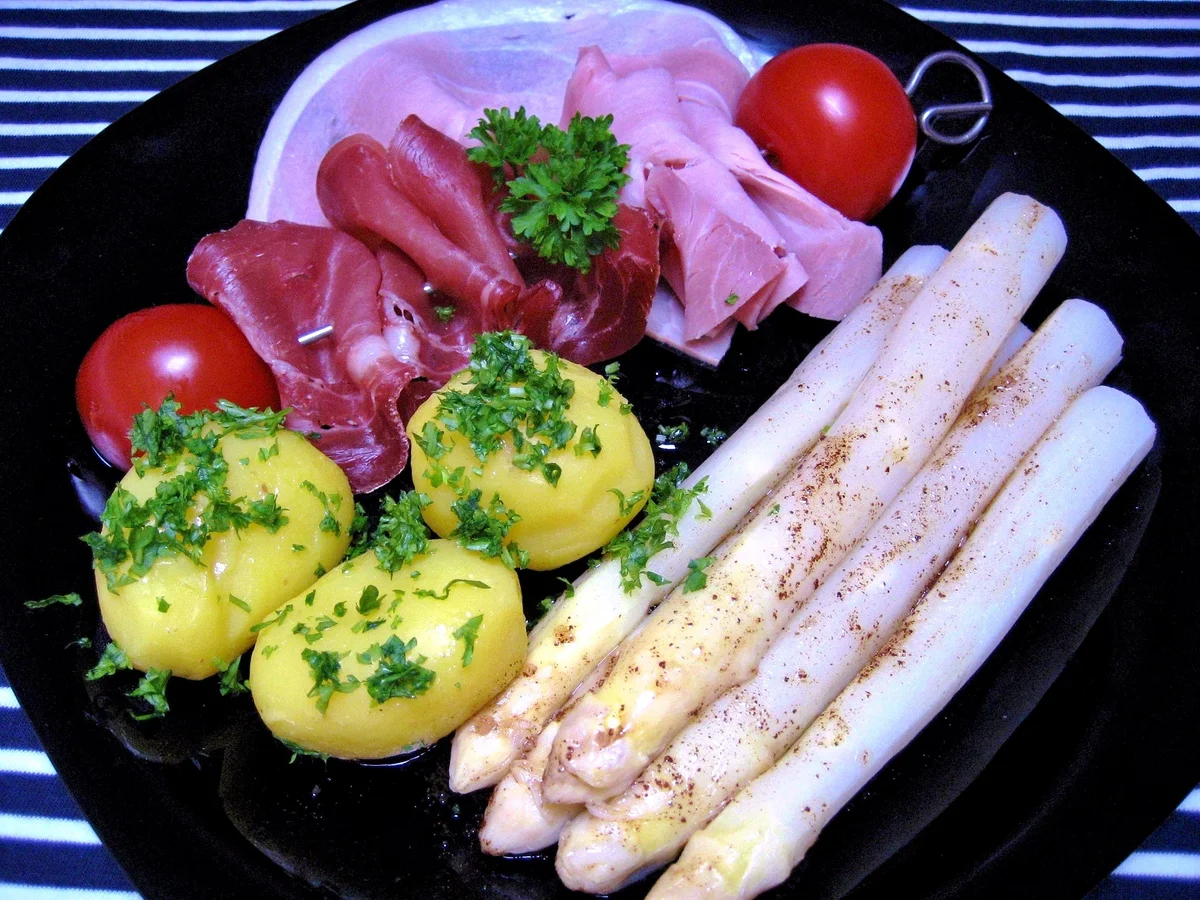 Spargel mit Butter ... - Rezept - Bild Nr. 56