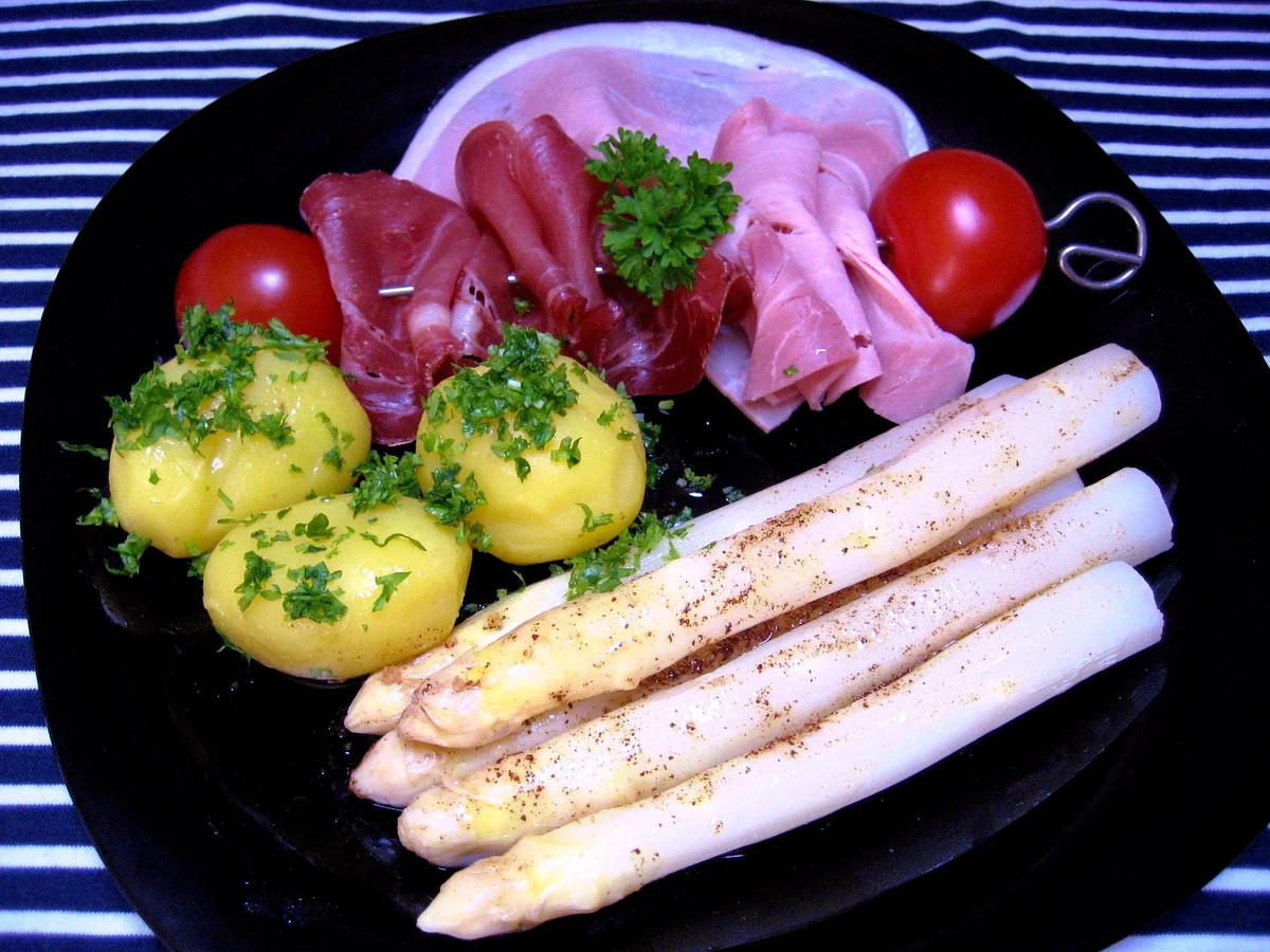 Spargel mit Butter ... - Rezept - Bild Nr. 58