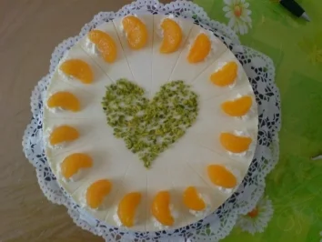 Käse-Sahnetorte mit Mandarinen - Rezept